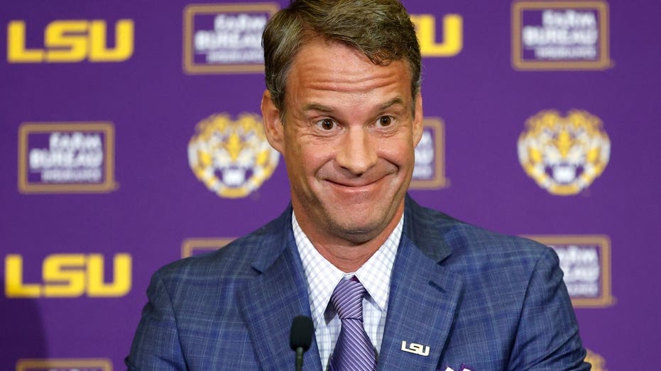 Tim Brando joins Dan Dakich, EVISCERATES Lane Kiffin for his racially charged Vanity Fair comments Cairns Accountant